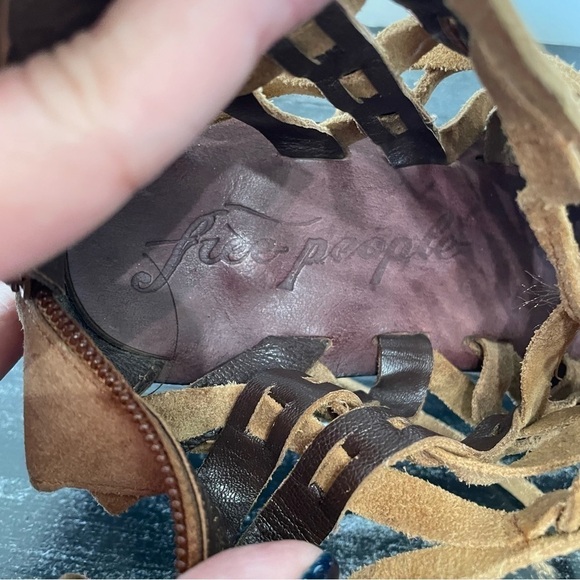 Free People Great Lengths Lace-up Light Tan Sandals Back Zip Leather - Picture 8 of 9